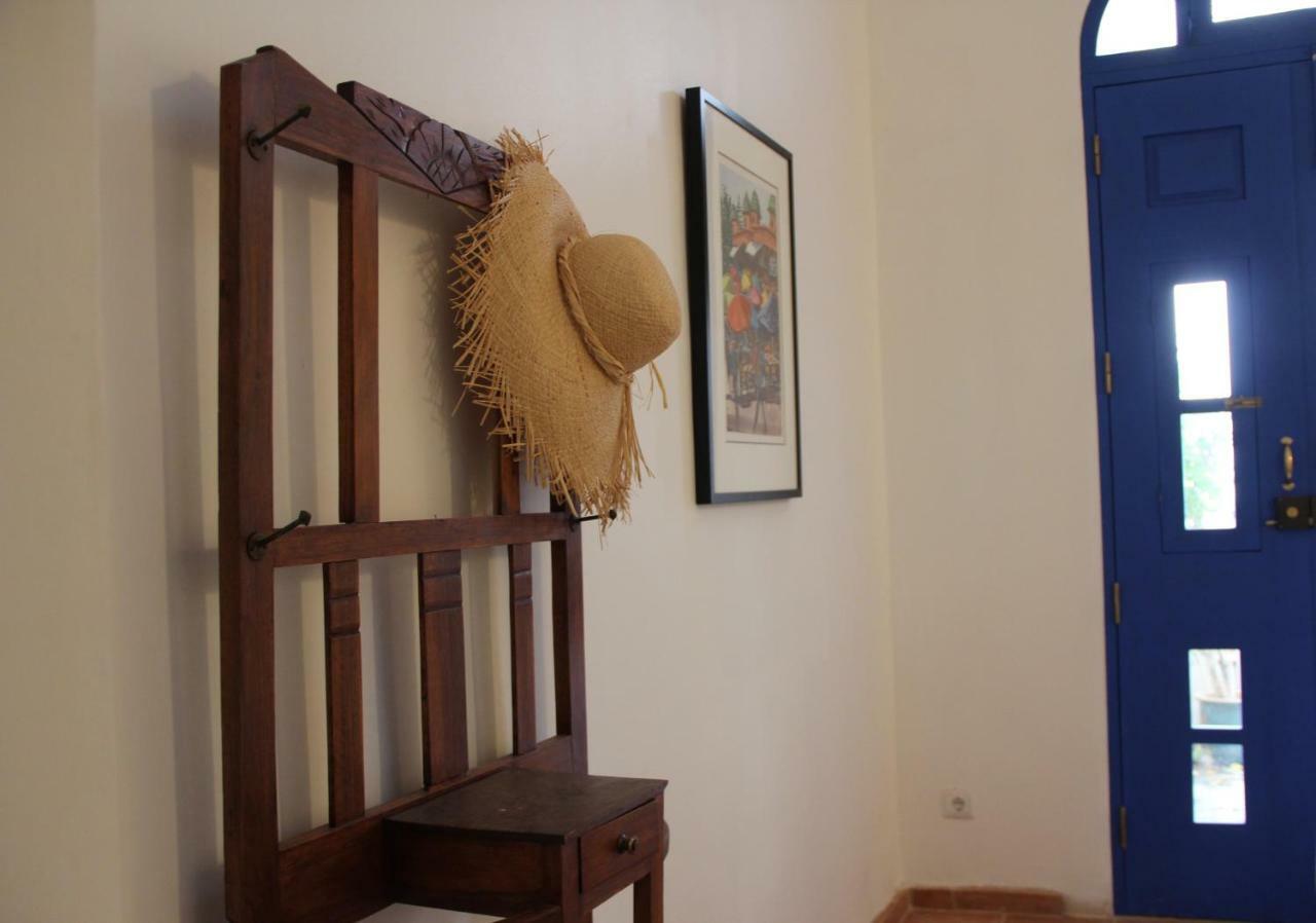Olhaomirante Guesthouse ภายนอก รูปภาพ